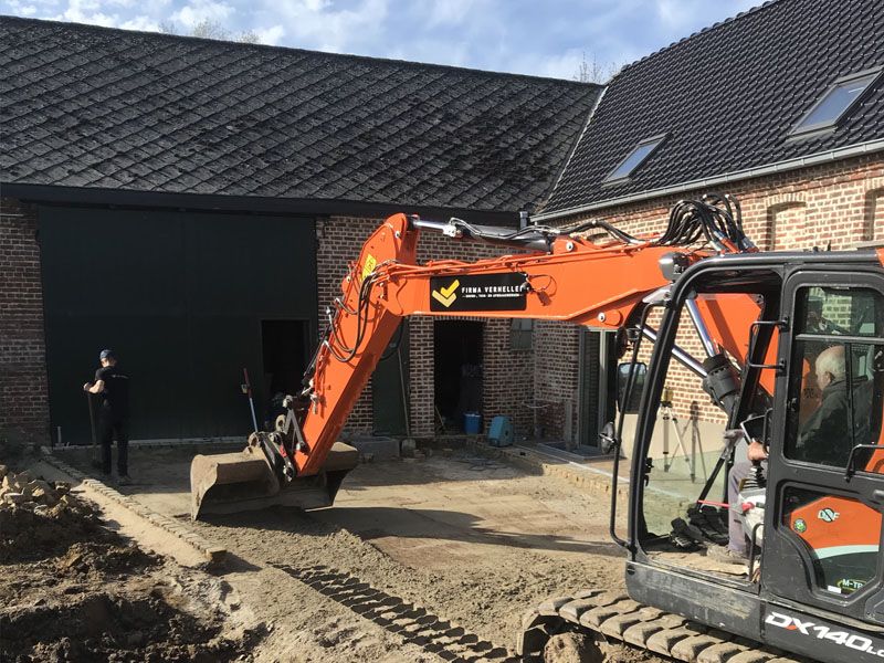 Heraanleg oprit in kasseien